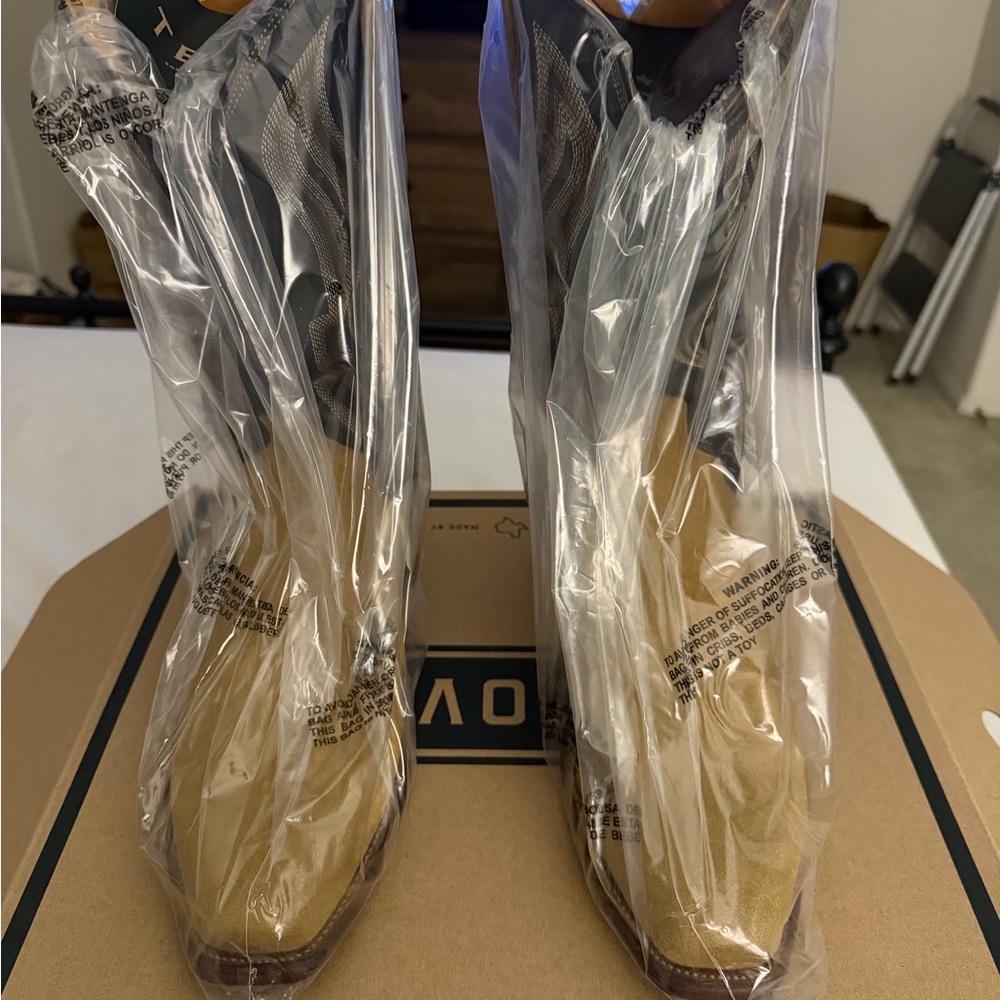 Tecovas Brown and Black Leather Boots 13 - Picture 5 of 5